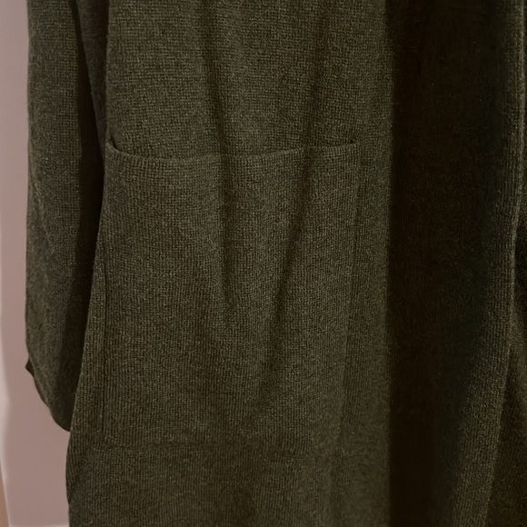 J. Crew Factory NWT sweater - Picture 2 of 5